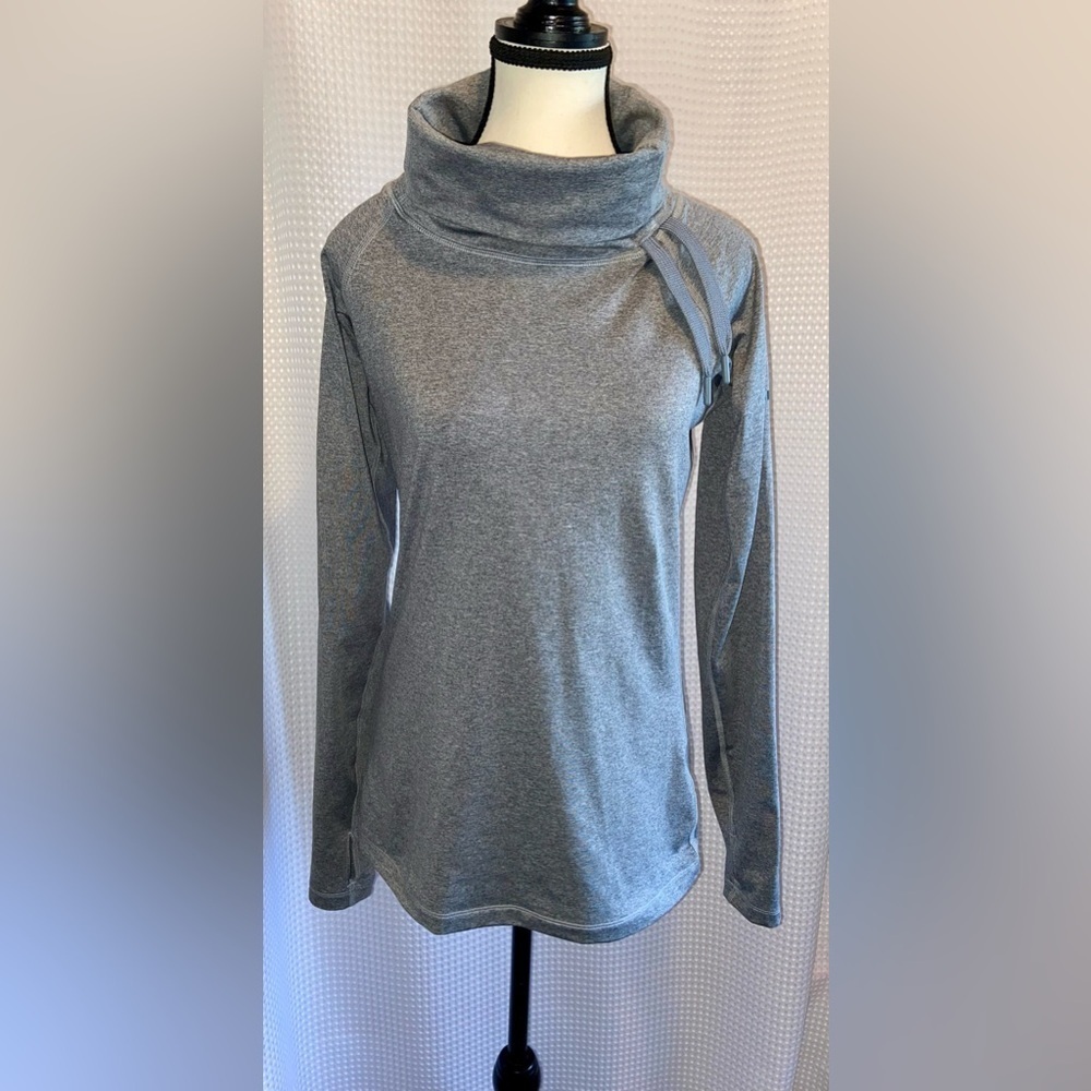 NIKE heather gray Dri-Fit Thumb Hole long sleeves‎ sweater size Large